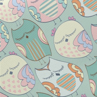 Delicately Colored Owl Midweight Cotton Poplin