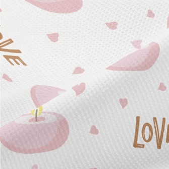 Love Round Candle Piqué