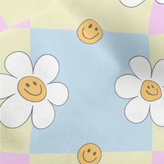 Cartoon Smiling Daisy Micro Fleece