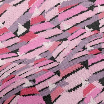 Crayon Style Triangle Performance Linen