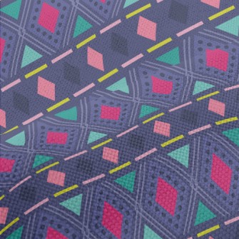 Gorgeous Geometric Changes Performance Linen
