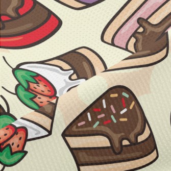 Strawberry Chocolate Cake Piqué