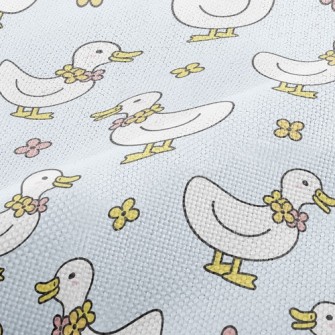 Duck And Flower Necklace Performance Linen