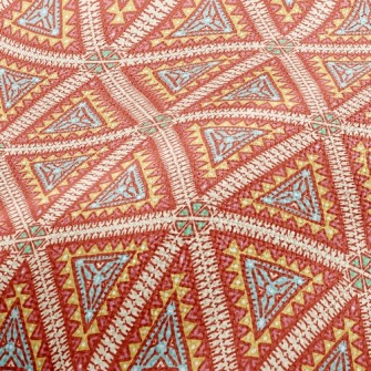 Tribal Triangle Totem Performance Linen