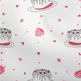 Simple Berry Cake With Heart Dobby