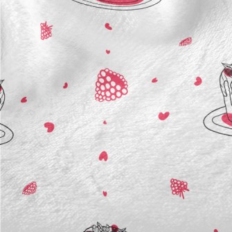 Simple Berry Cake With Heart Minky