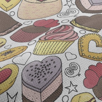 Delicious Shaped Cakes Performance Linen
