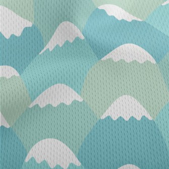 Snow Mountain Top Athletic Mesh Flat Back
