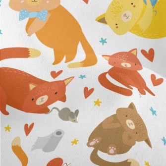 Innocent Cute Cat Lightweight Performance Linen