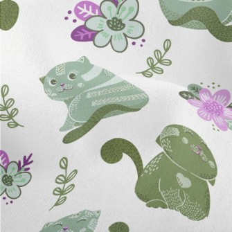 Playing Coquettishly With Kitt Lightweight Performance Linen