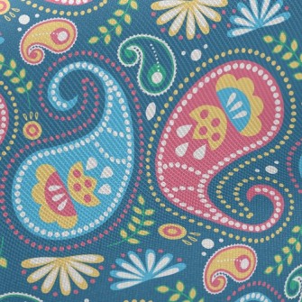 Fresh Paisley Flowers Twill