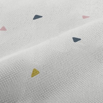 Mini Triangle Performance Linen