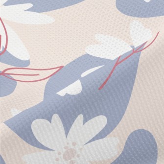 Depicting A Large White Flower Piqué