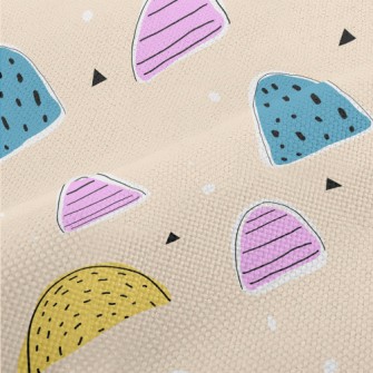 Triangular Blocks Of Different Performance Linen
