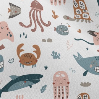 Smiley Underwater Creature Gra Chiffon