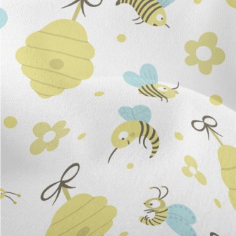 Honeycomb And Bees Lightweight Performance Linen