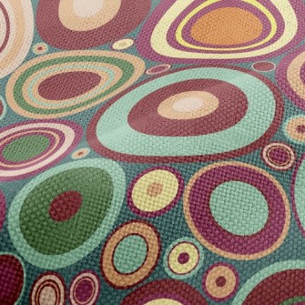 Overlapping Dots Performance Linen