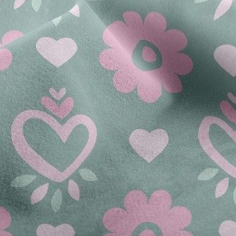 Heart Shaped Round Flower Micro Fleece