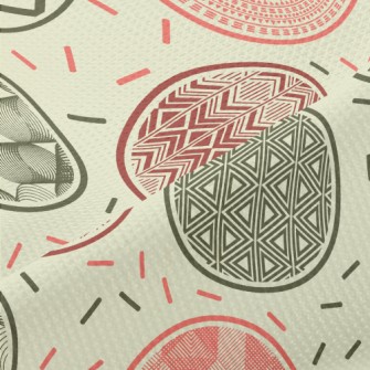 Geometric Pattern Round Piqué