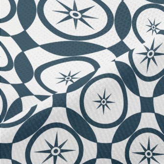 Compass And Intersecting Circl Piqué