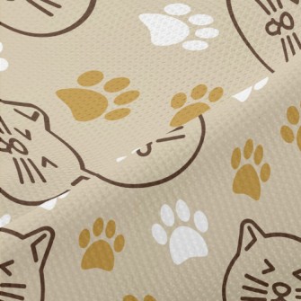 Japanese Style Smiling Cat And Piqué