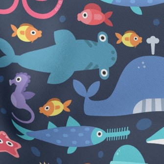 Funny Big-eyed Sea Animals Stretch Ponte