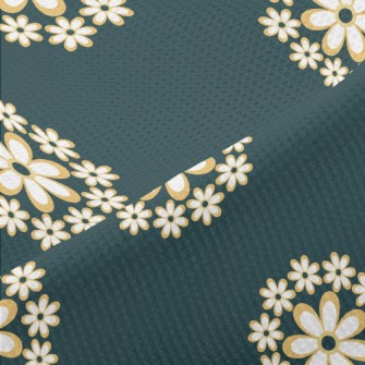 Cute Little Flower Wreath Piqué