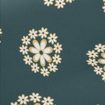 Cute Little Flower Wreath Midweight Cotton Poplin