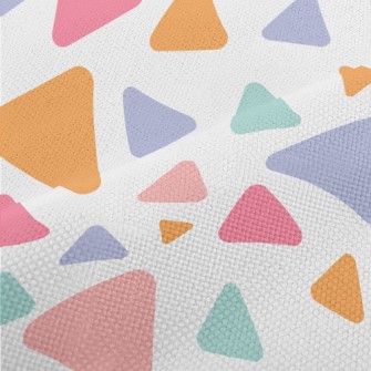 Triangle Geometry Performance Linen