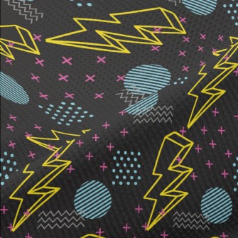 Three-dimensional Lightning Piqué