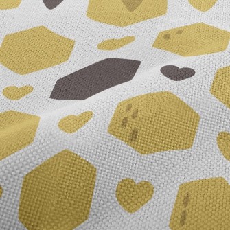 Hexagonal Heart Performance Linen
