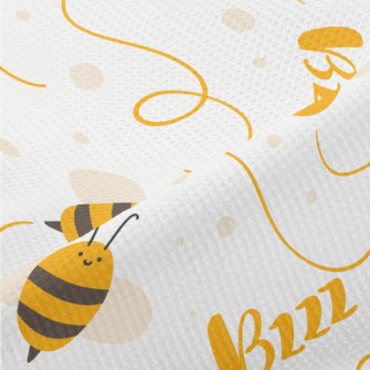 Cute Flying Bee Piqué