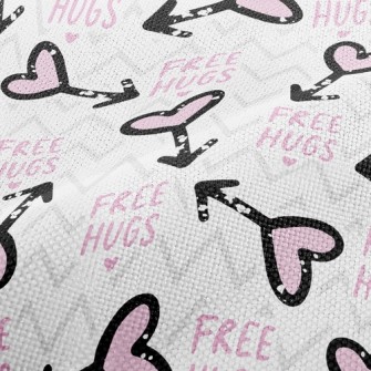Hug The Love Arrow Performance Linen