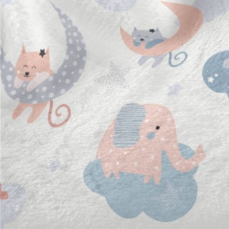 Loves Playing With Cats And El Minky