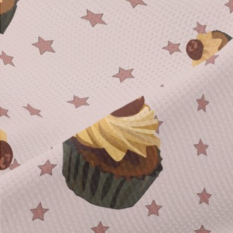Realistic Hand-painted Cupcake Piqué