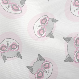 Raccoon Wearing Heart-shaped G Dobby