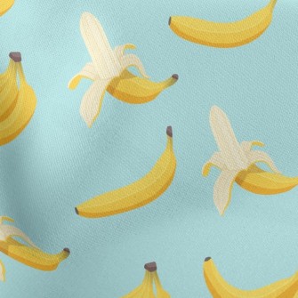 Multiple Bunches Of Bananas Stretch Ponte