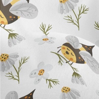 Little Bee Collecting Honey Lightweight Performance Linen