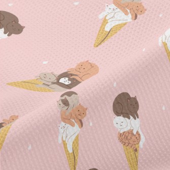 Stacking Cat Cones Piqué