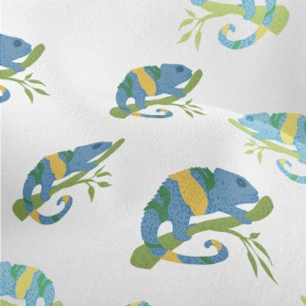 Chameleon In The Rainforest Lightweight Performance Linen