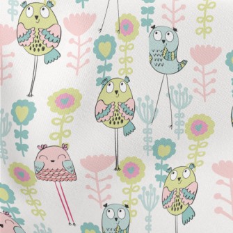Playful Big-eyed Animal Smiles Stretch Ponte