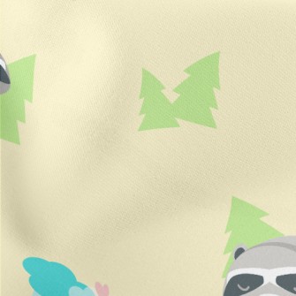 A Raccoon's Day In The For Stretch Ponte