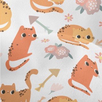 Warm-colored Cat Changing Post Lightweight Performance Linen