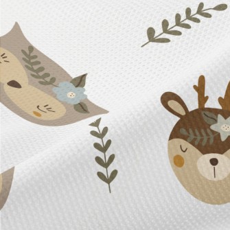 Cute Animals Wearing Wreaths Piqué