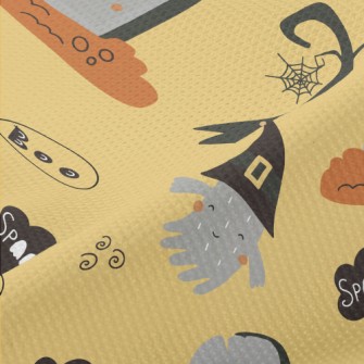 Cute Ghost And Tombstone Piqué