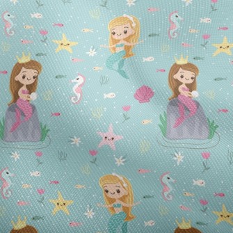 Playful Seahorse Mermaid Princ Dobby