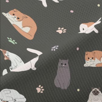 Relaxed And Comfortable Cat Piqué