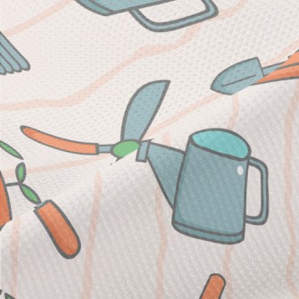 Essential Tools For Yard Work Piqué