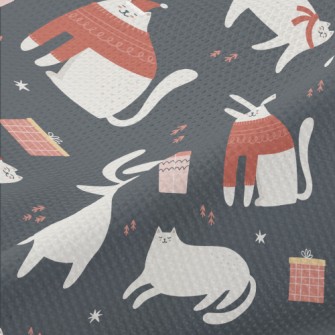 Christmas White Cat And Gifts Piqué