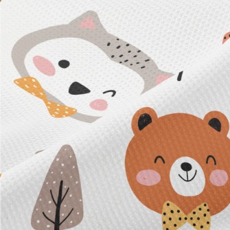 Small Animals Preparing For Wi Piqué